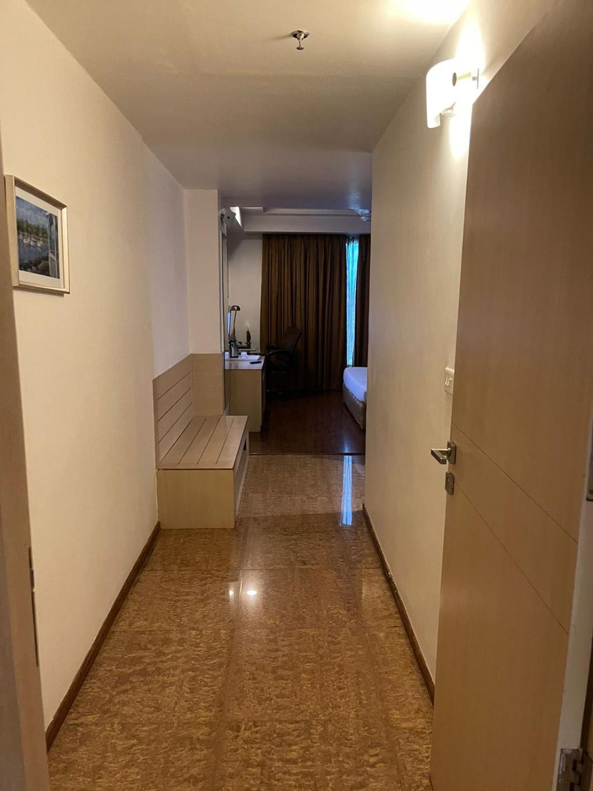 Hotel Amer Green'S Бопал Екстериор снимка